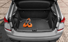 Protective luggage-compartment mat for KAMIQ