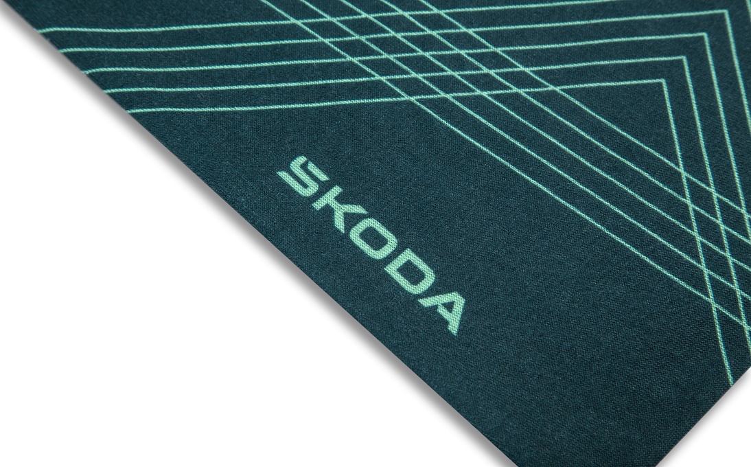 Multifunctional scarf