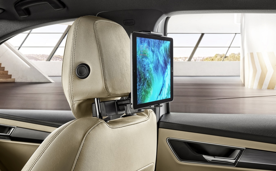 Smart Holder – multimedia holder