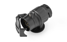 Adaptor for connecting the trailer