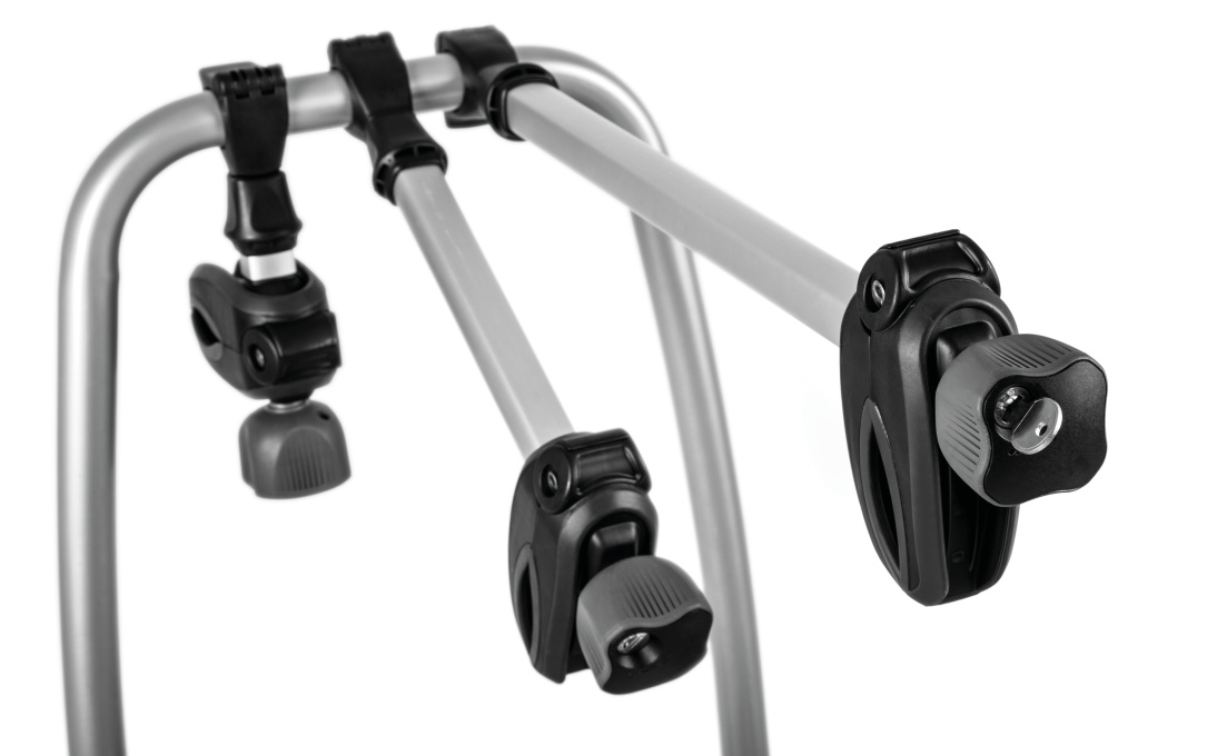 Bicycle rack for tow bars