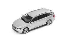 Model SUPERB III COMBI 1:43