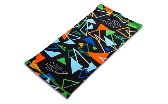 Multifunctional scarf with motive