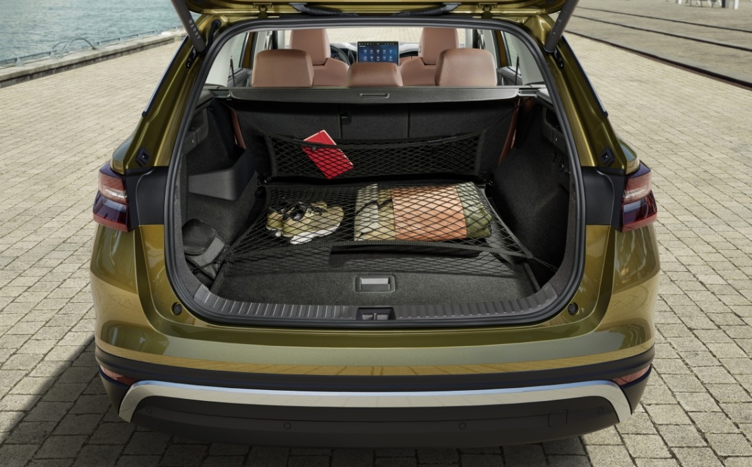 Sieťový program s vreckom čierny Kodiaq II