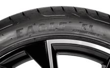 Kompletné letné koleso Vega 18" pre Scala