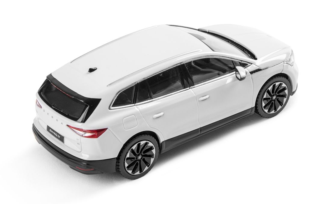 Enyaq 1:43 biela Moon