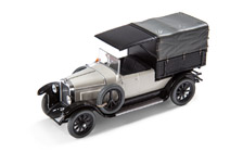 Model vozidla LK 110 (1927) v béžovej farbe.