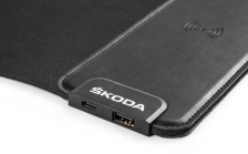 Podložka pod myš s bezdrôtovým dobíjaním