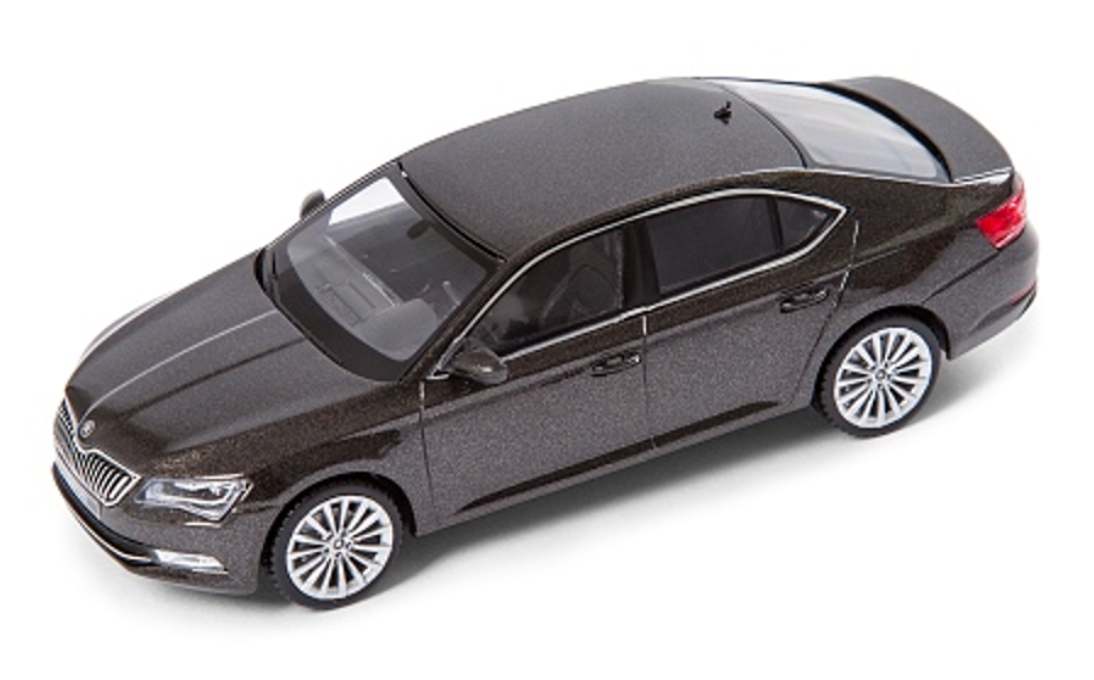  Model vozidla Superb III 1:43 