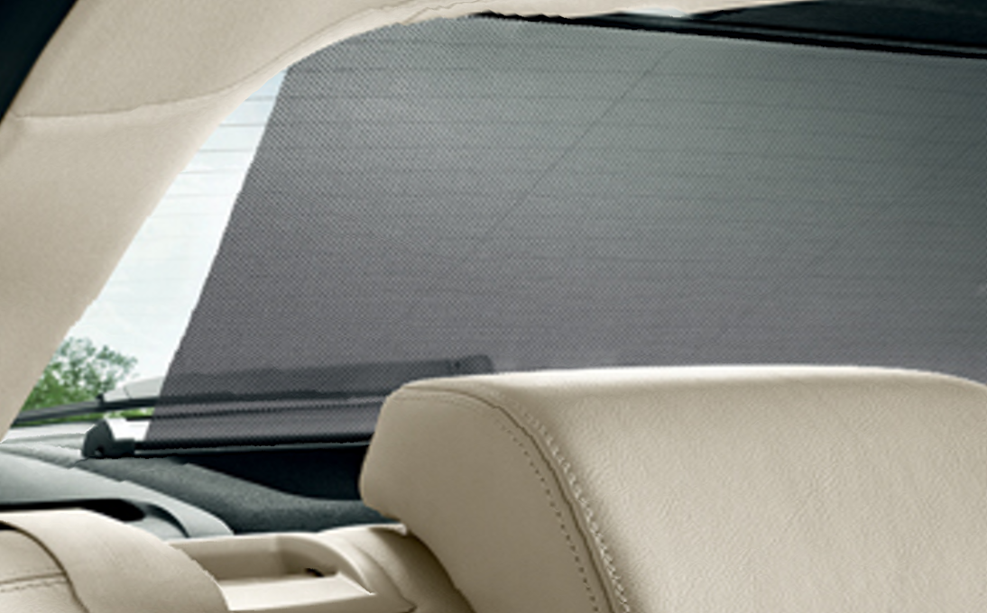 Shading blind for the 5th door Octavia II