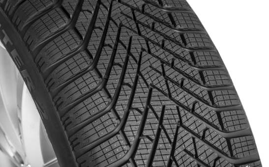 Kompletné zimné koleso Elbrus 18" pre Kodiaq