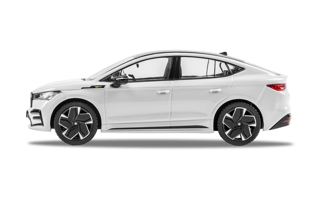 Enyaq Coupe RS 1:43 biela Moon