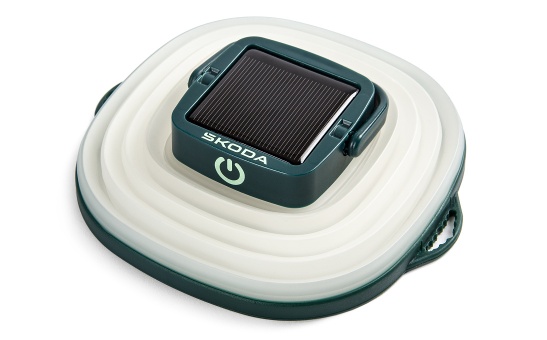 Outdoorová solárna lampa