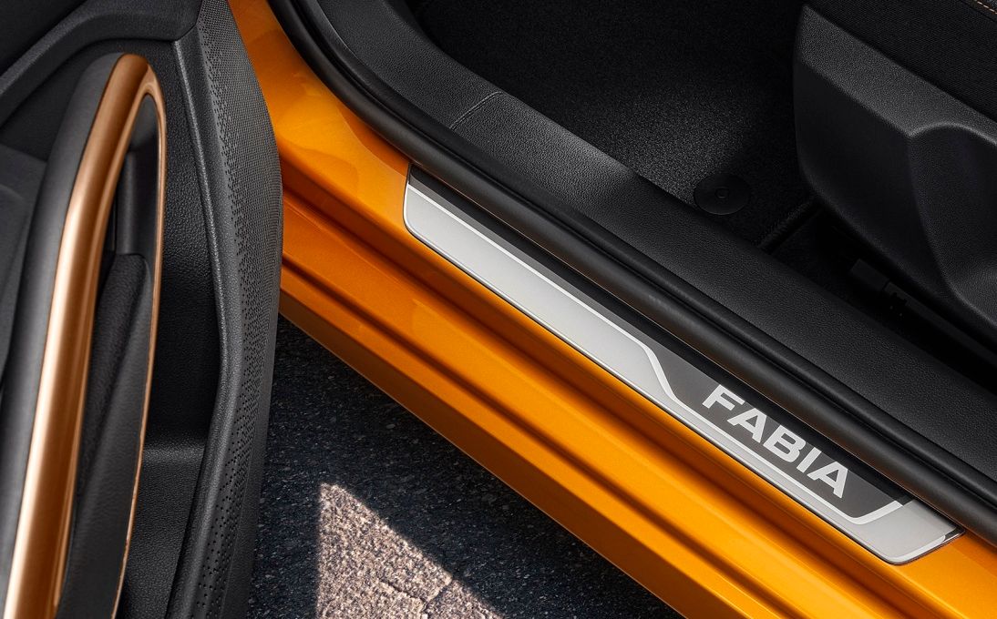 Dekoratívne prahové fólie 3D Fabia IV