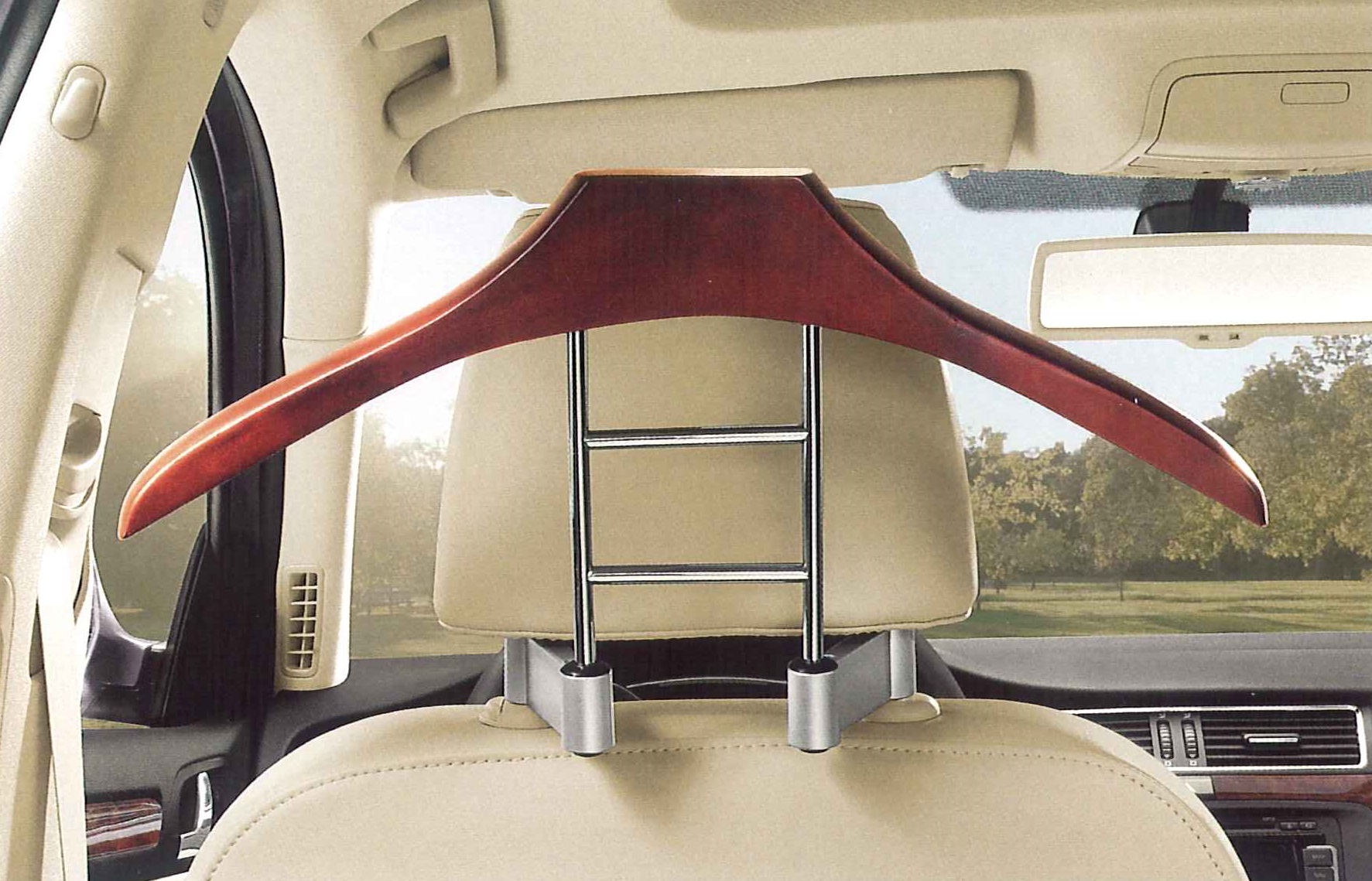 Dizajnové ramienko na šaty 