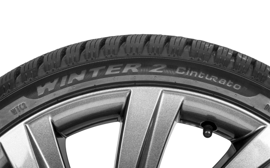 Kompletné zimné koleso Perseus 18" pre Octavia IV