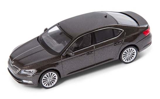  Model vozidla Superb III 1:43 
