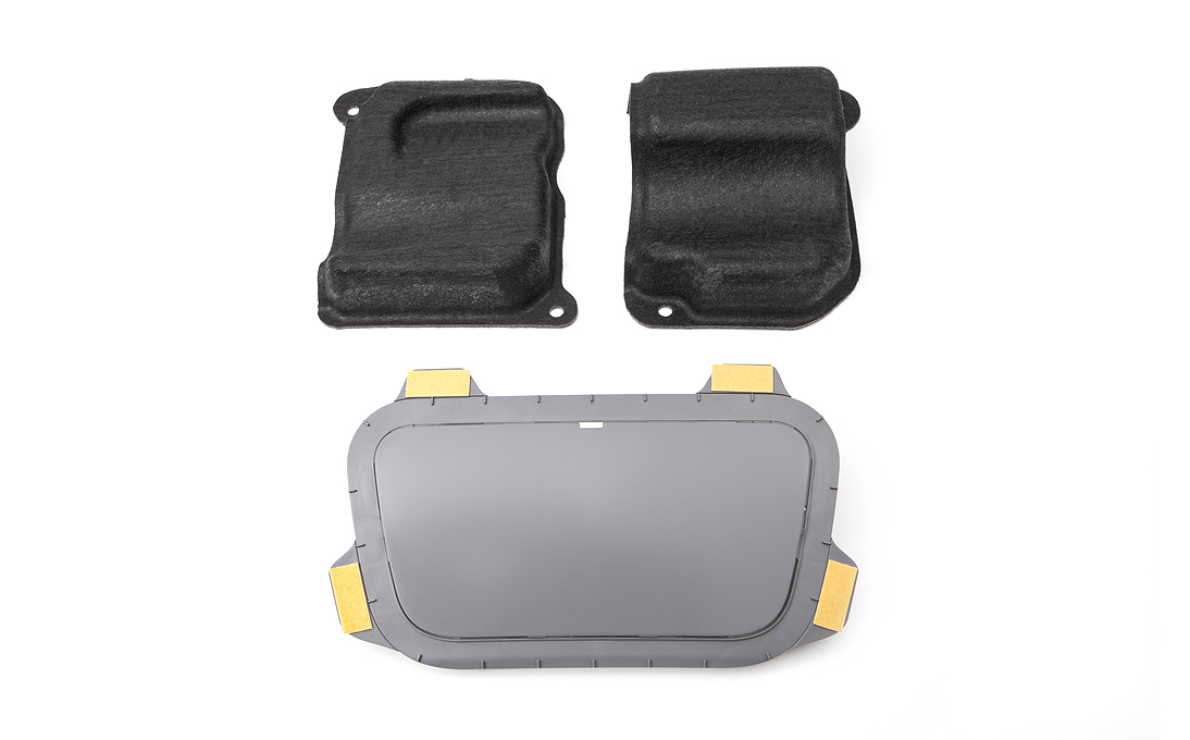 Cover and frame of a tow bar Roomster