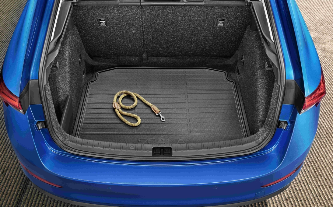 Obojstranný koberec do batož. priestoru Scala