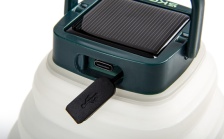 Outdoorová solárna lampa