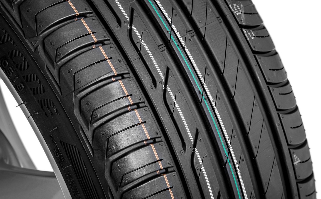 Kompletné letné koleso GOLUS 18" pre OCTAVIA III