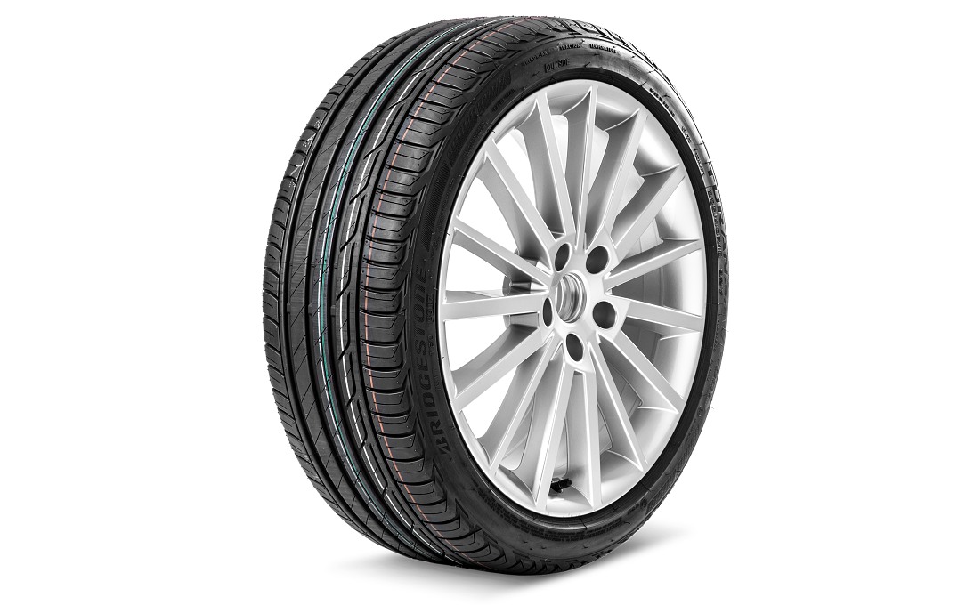 Complete summer alloy wheel TURINI 18" for OCTAVIA III