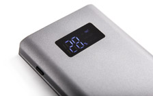 Kovová externá batéria