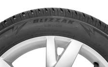 Kompletné zimné koleso Lyra 17" pre Octavia IV