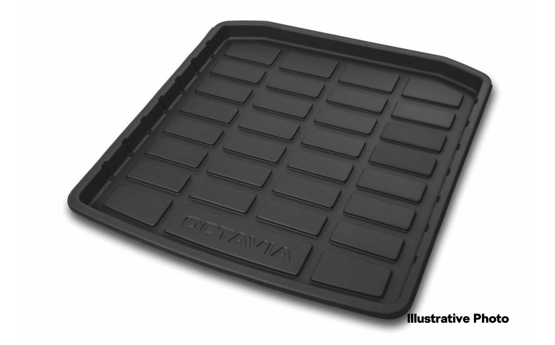 Plastic boot dish Octavia IV Combi