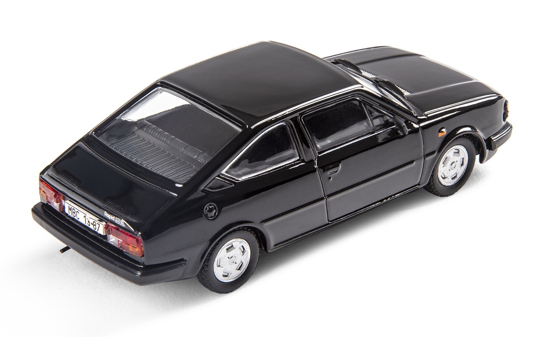 Škoda Rapid 136L (1987) 1:43 čierna