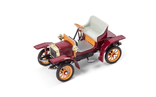 LK Voiturette 1905 1:43 červená