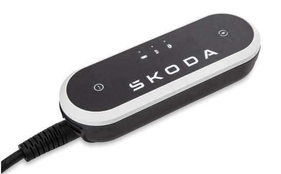 iV Universal Charger