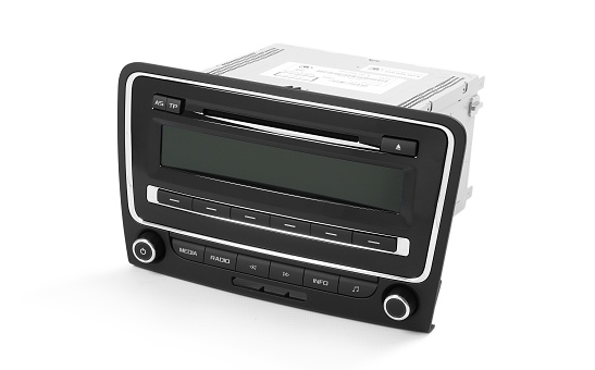 Autorádio Swing pre vozidlá Superb II