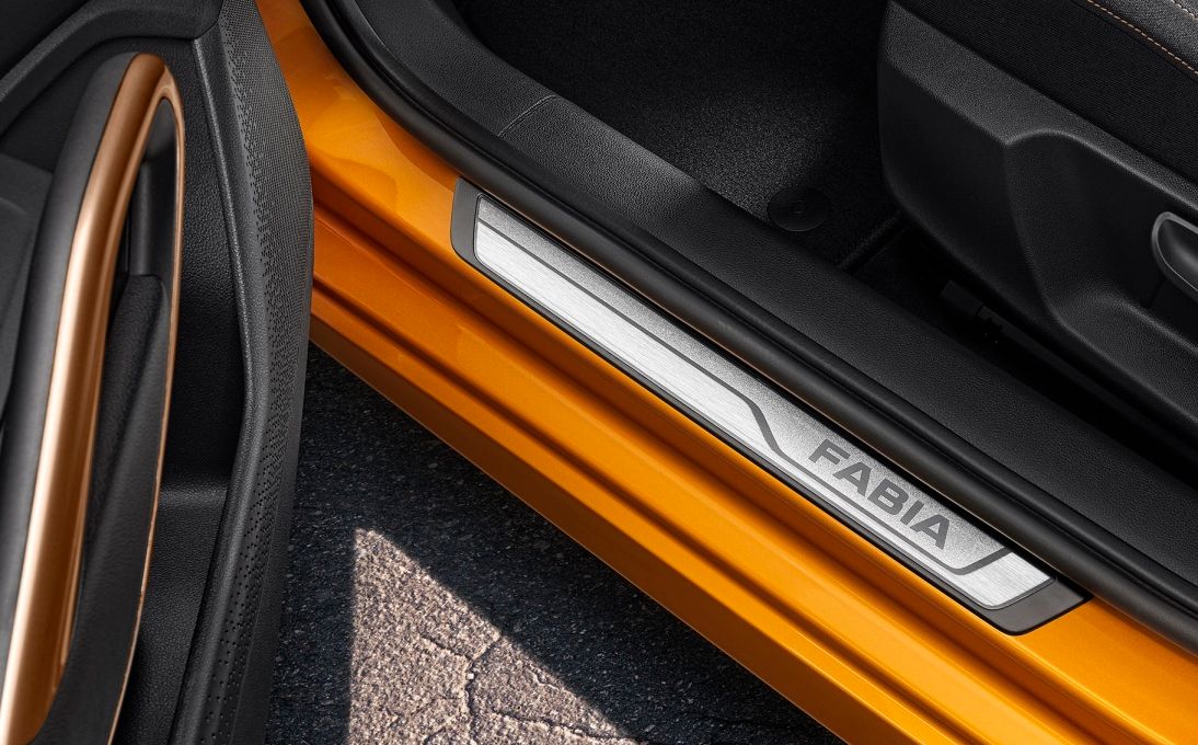 Skoda fabia door sill protectors discount
